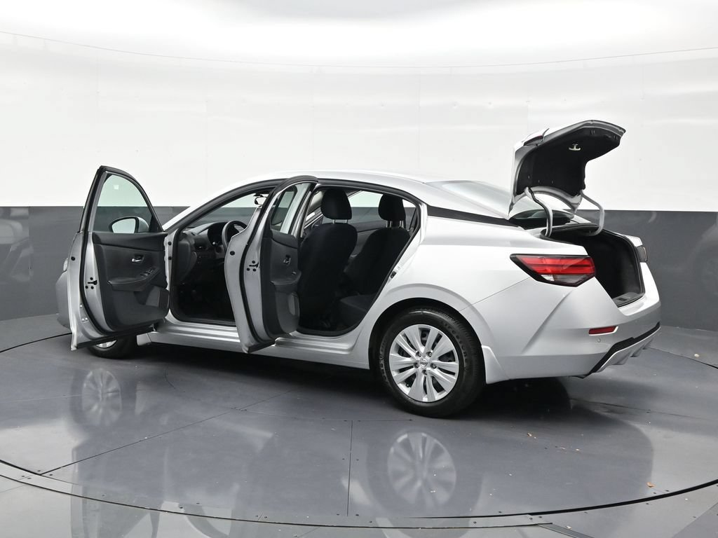 Used 2023 Nissan Sentra S FWD image 32