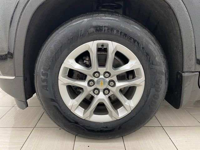 Used 2021 Chevrolet Traverse LT w/ LPO, Floor Liner Package image 8
