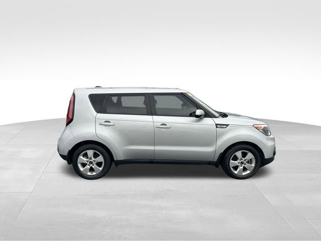 Used 2017 Kia Soul image 6