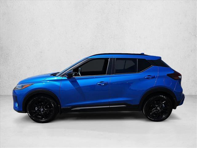 Used 2023 Nissan Kicks SR FWD image 9