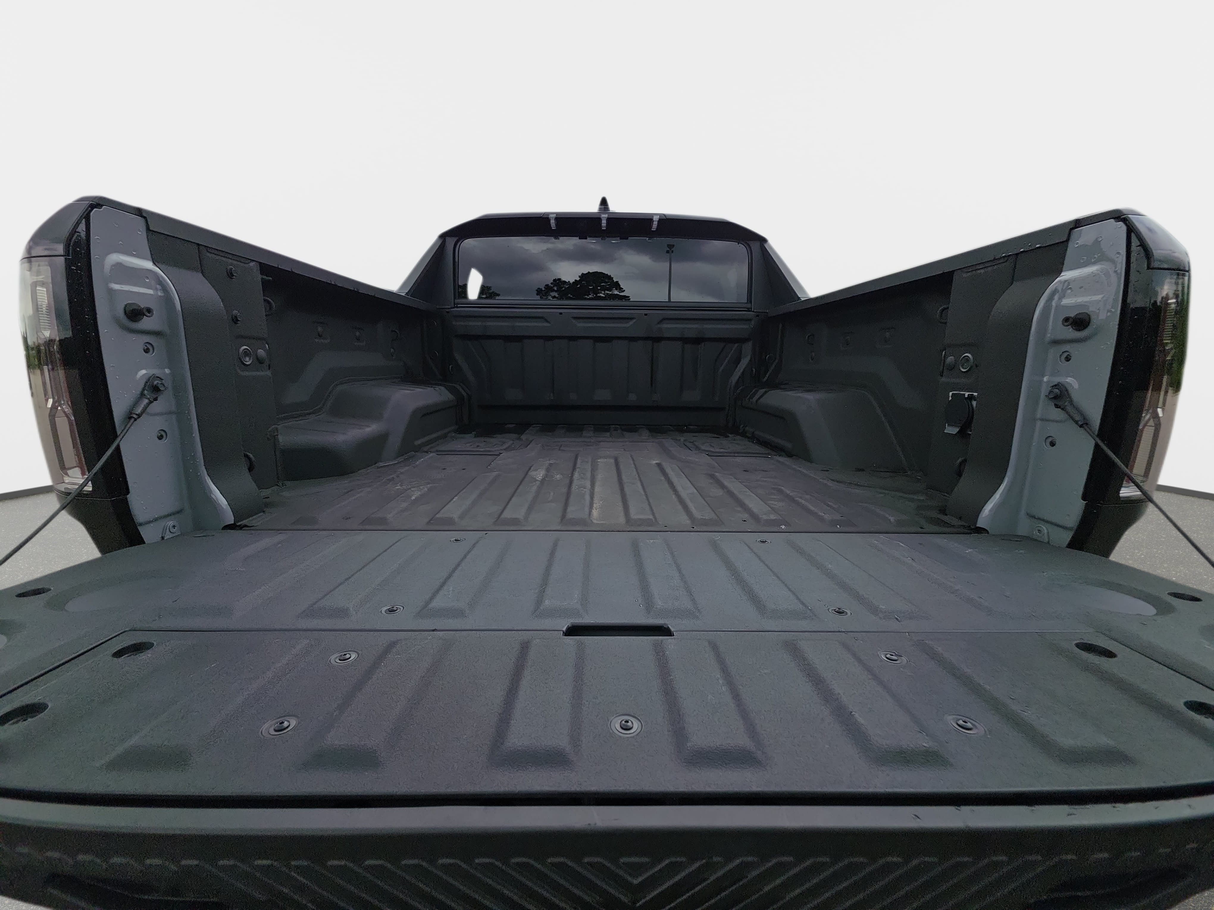 Used 2025 GMC Hummer EV 3X AWD/4WD image 12