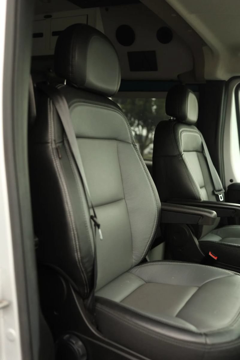 Used 2024 RAM ProMaster 3500 w/ Leather Interior Group FWD image 71