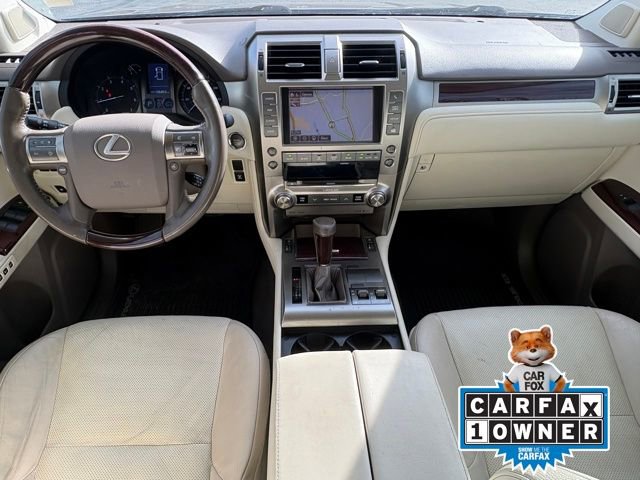 Used 2019 Lexus GX 460 image 18