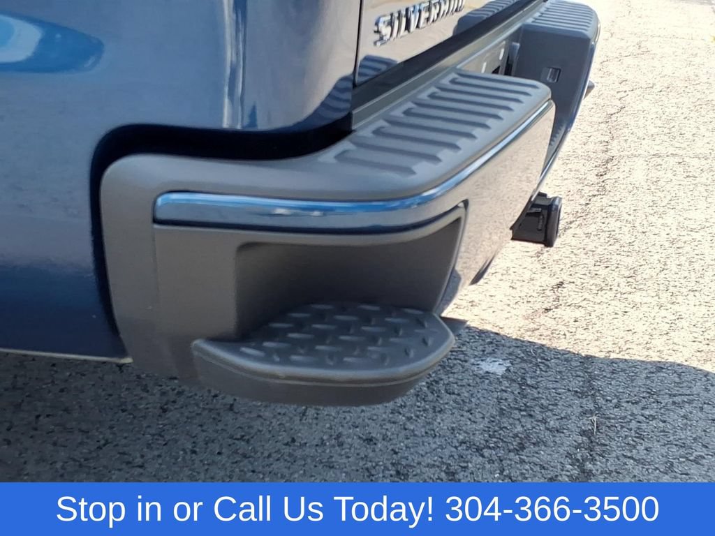 Used 2017 Chevrolet Silverado 1500 LT w/ All Star Edition AWD/4WD image 10