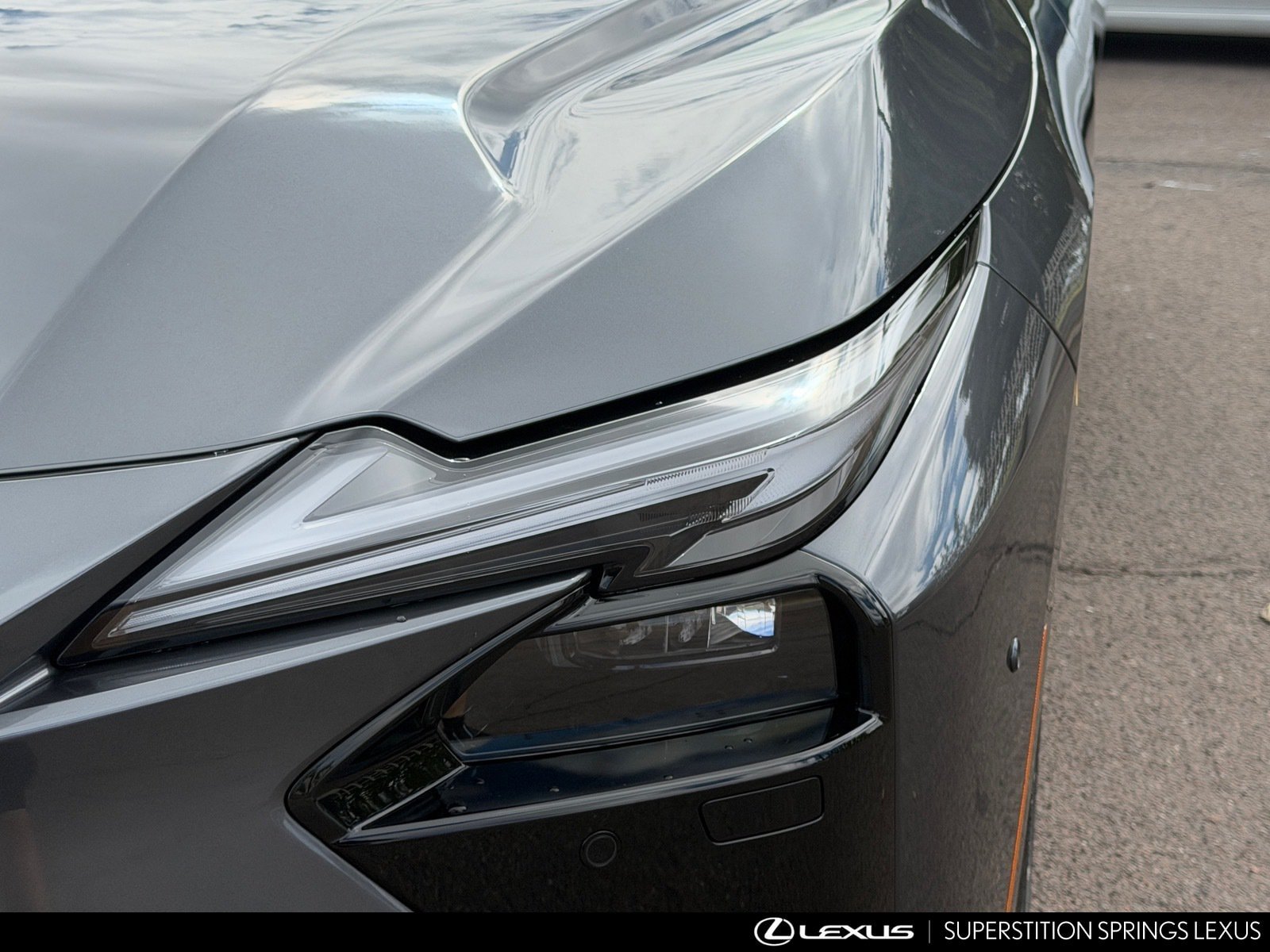 New 2026 Lexus ES 350e w/ Cold Area Package FWD image 13