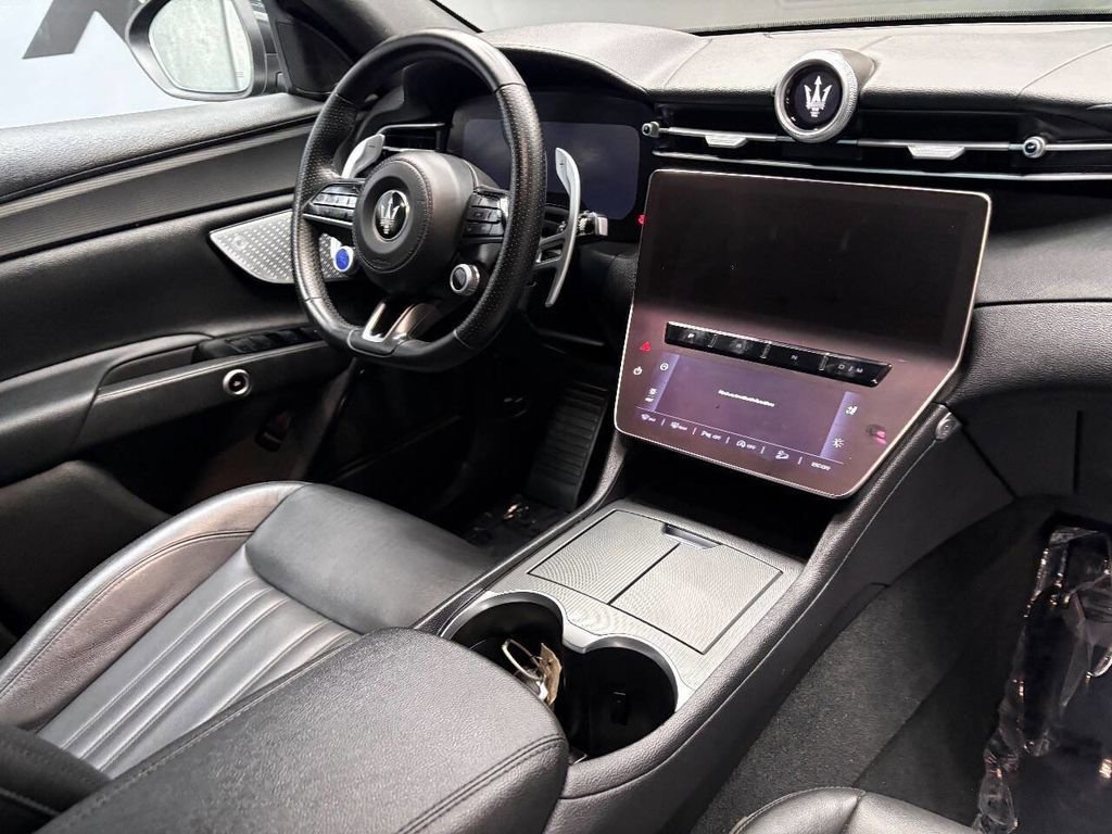 Used 2024 Maserati Grecale GT image 63