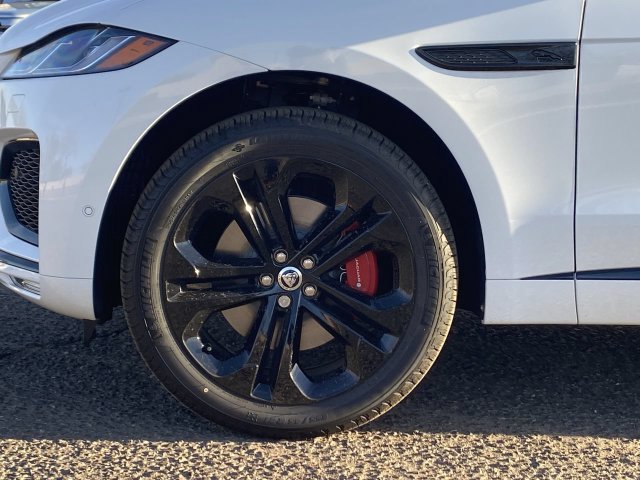 Used 2025 Jaguar F-PACE R-Dynamic S AWD/4WD image 21