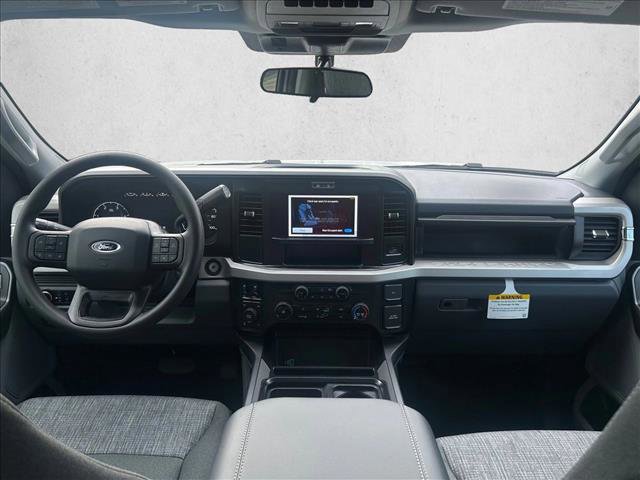 New 2026 Ford F250 XLT w/ FX4 Off-Road Package AWD/4WD image 14