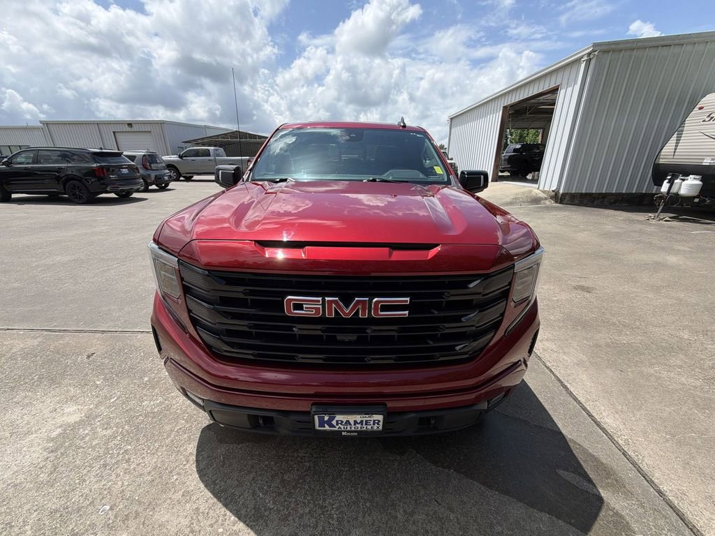 Used 2022 GMC Sierra 1500 Elevation w/ Elevation Premium Package RWD image 2