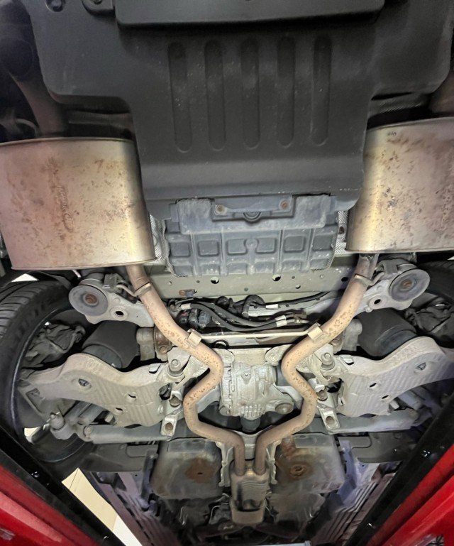 Used 2015 Land Rover Range Rover Supercharged image 41