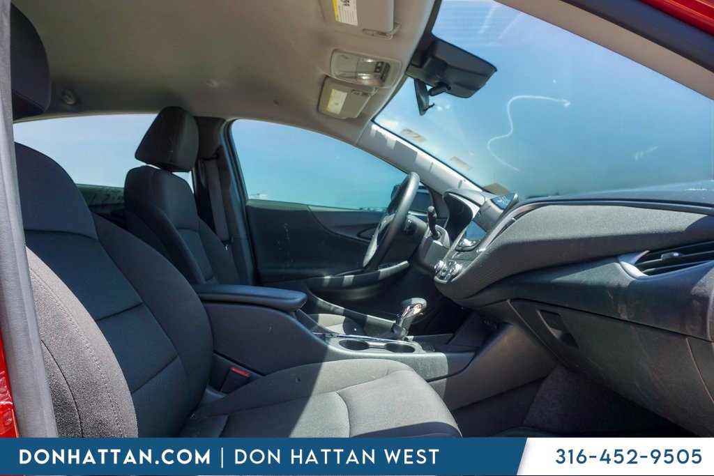 Used 2024 Chevrolet Malibu RS w/ LPO, Floor Liner Package image 19