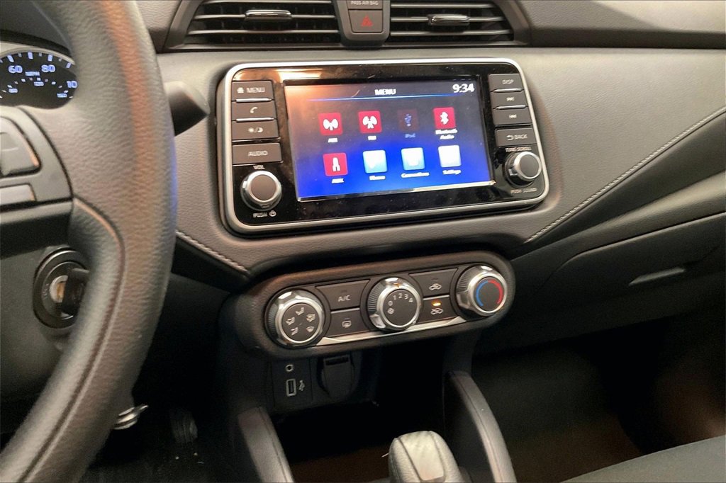 Certified 2025 Nissan Versa S w/ Trunk Package image 5