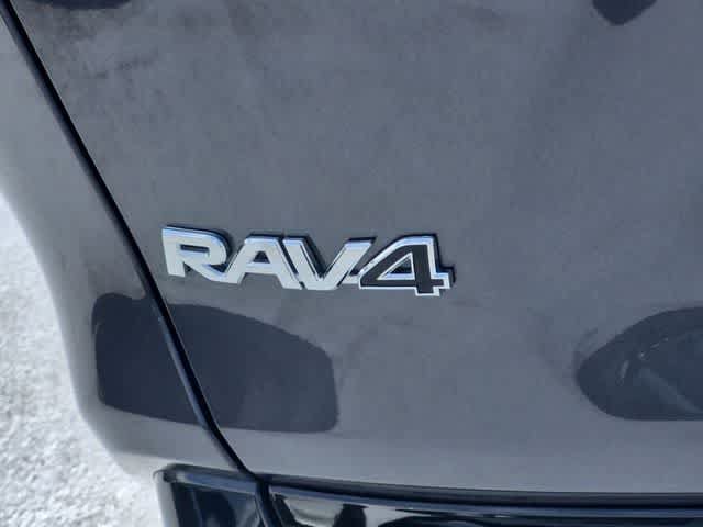 Used 2023 Toyota RAV4 SE w/ SE Grade Weather Package AWD/4WD image 12