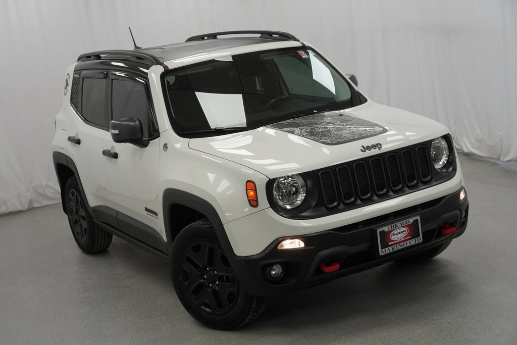 Certified 2017 Jeep Renegade Trailhawk image 8