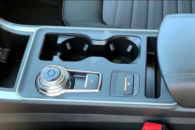 New 2023 Ford Edge SE w/ Black Appearance Package image 8