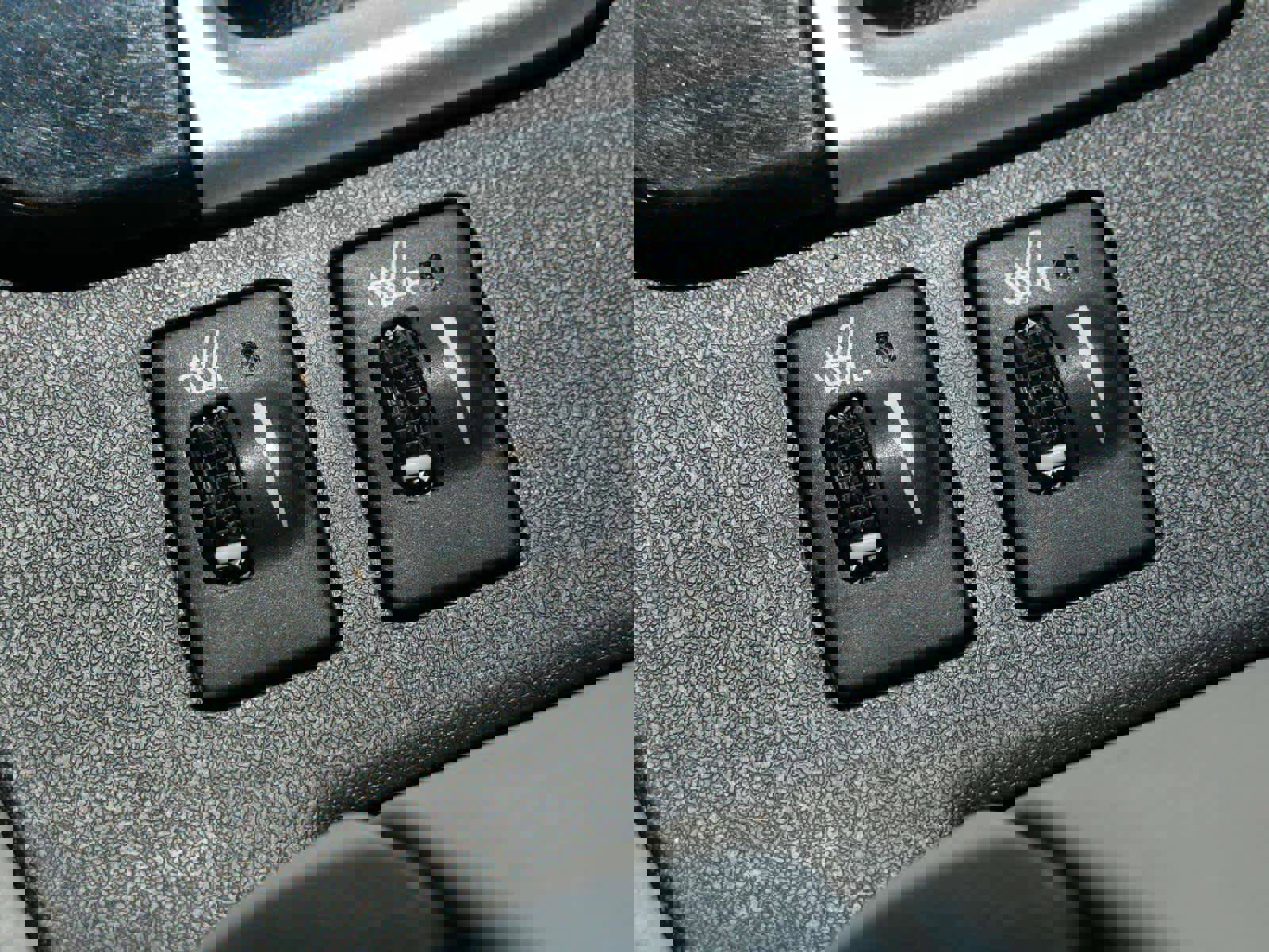 Used 2019 Toyota Highlander XLE image 23