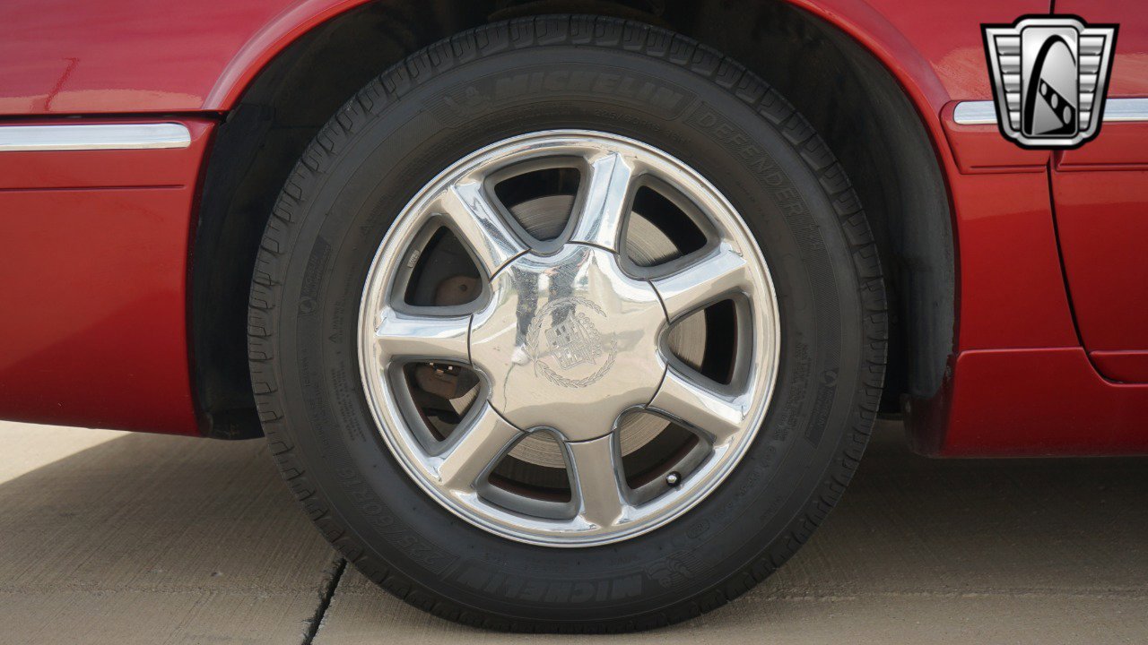 Used 2001 Cadillac Eldorado ESC w/ Comfort/Convenience Pkg image 6