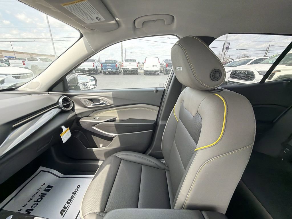 New 2026 Chevrolet Trax ACTIV w/ Sunroof Package image 11