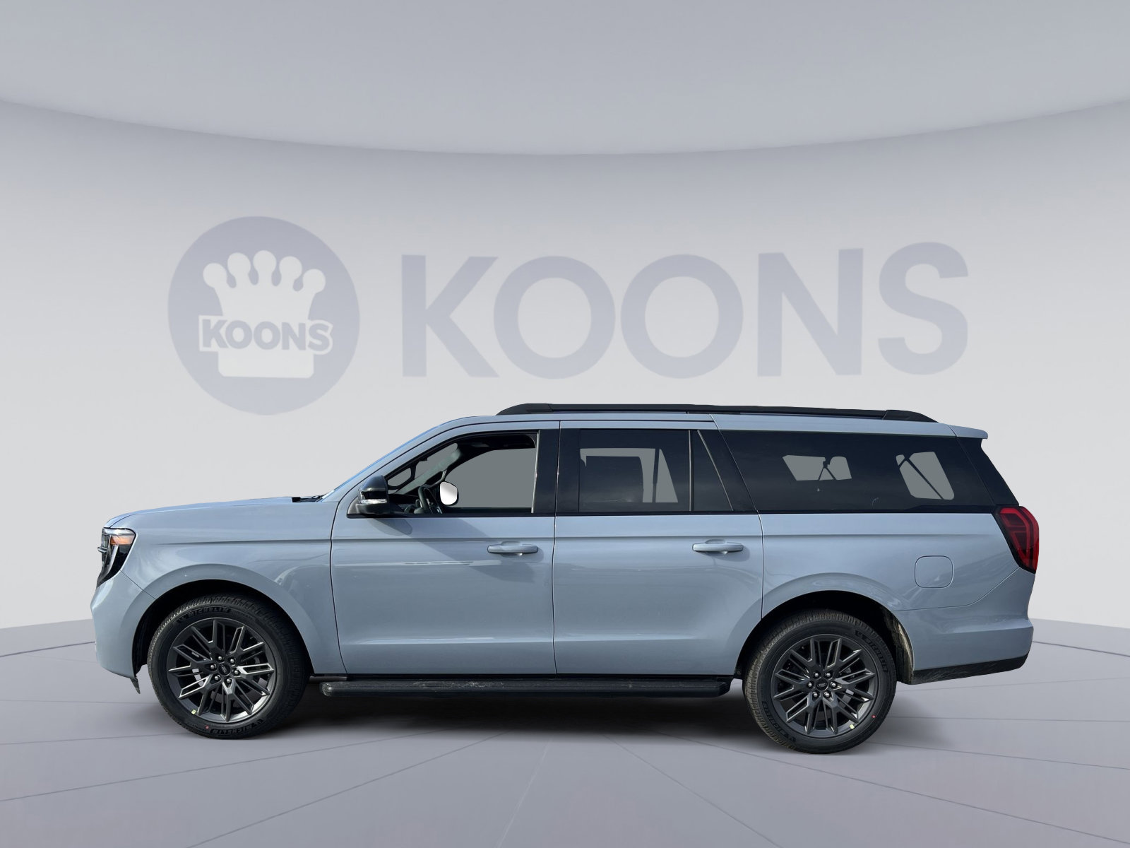 New 2026 Ford Expedition Max Platinum image 2