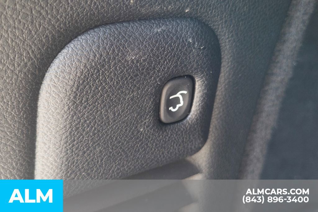 Used 2024 Dodge Durango R/T image 9