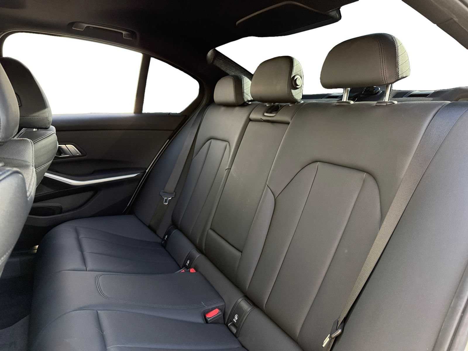 Used 2021 BMW M340i w/ Parking Assistance Package RWD image 13