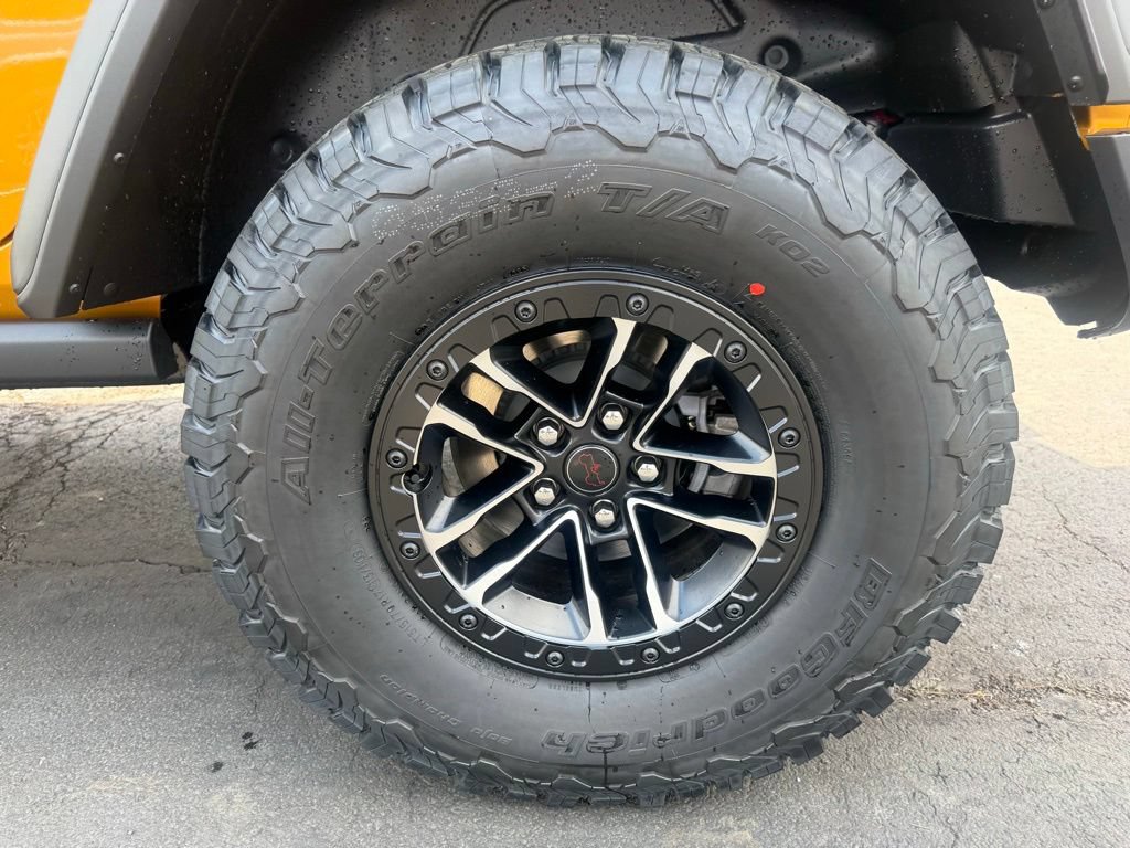 New 2026 Jeep Wrangler Unlimited Rubicon w/ Xtreme 35 Tire Package AWD/4WD image 38