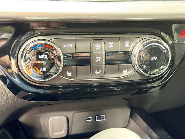 New 2026 Chevrolet Trax LT w/ Driver Confidence Package image 18