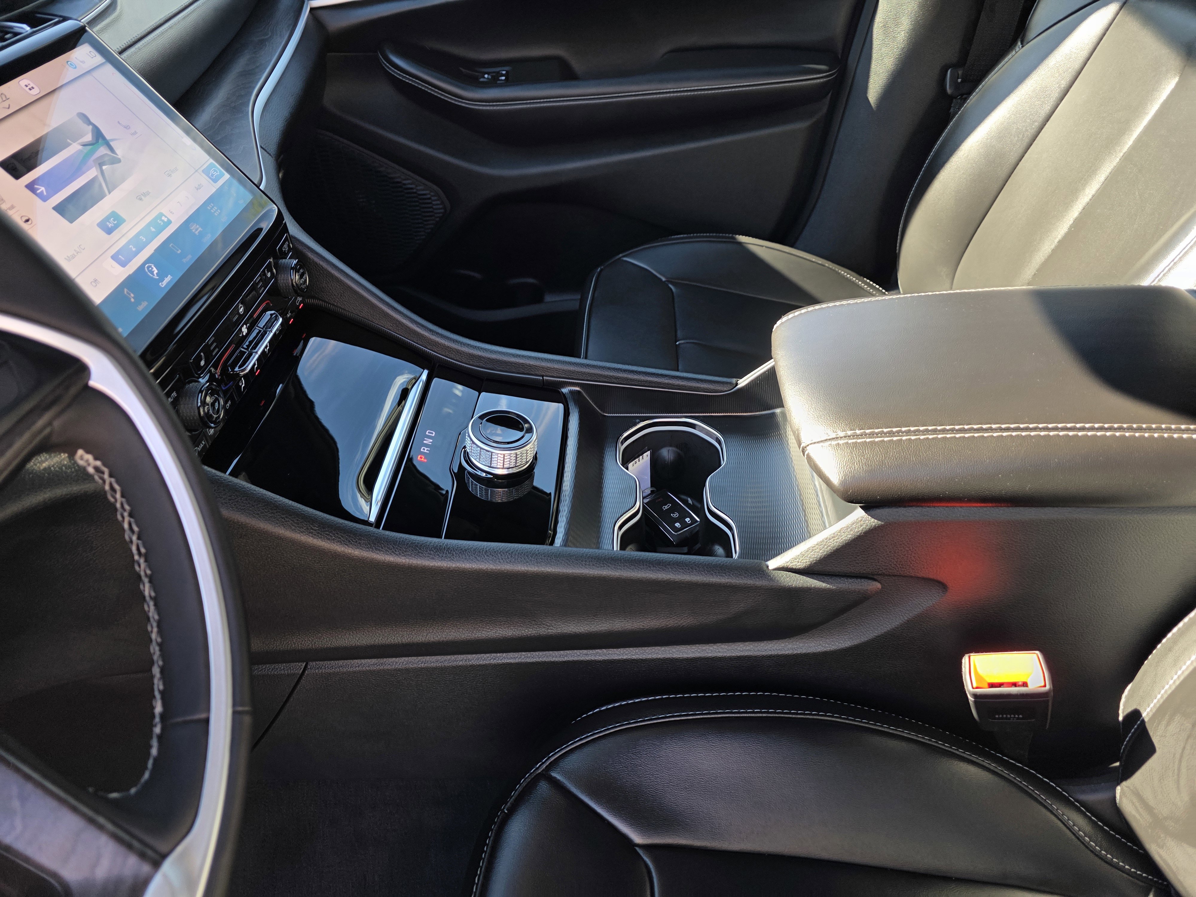 New 2025 Jeep Grand Cherokee Limited image 13