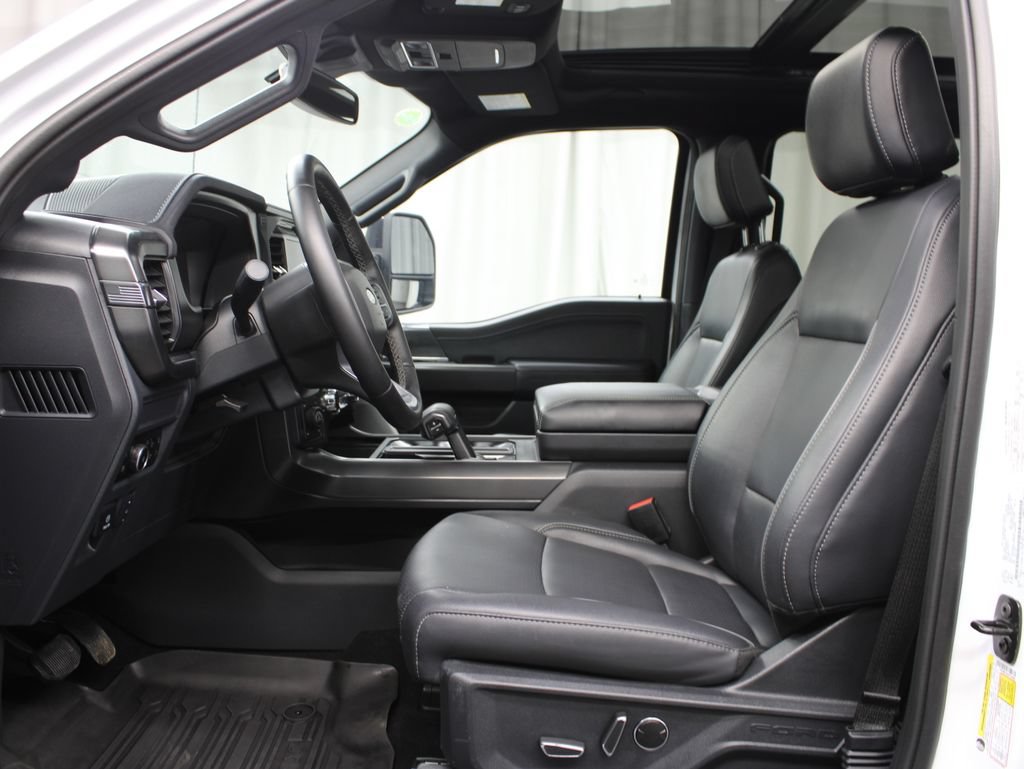 Used 2025 Ford F150 Lariat w/ Equipment Group 502A High AWD/4WD image 15