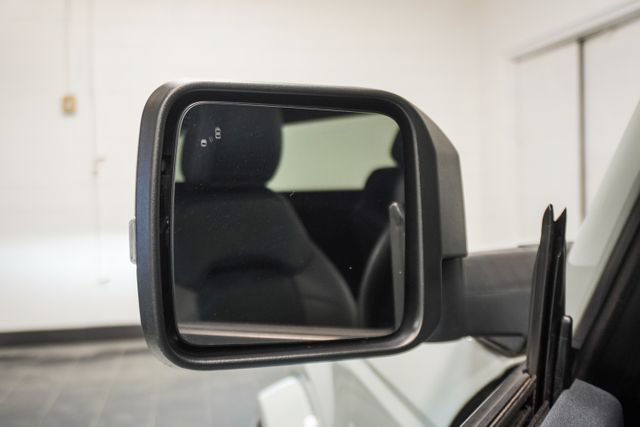 Used 2022 Ford Bronco Outer Banks AWD/4WD image 32