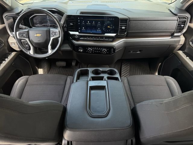 Used 2024 Chevrolet Silverado 1500 LT RWD image 13