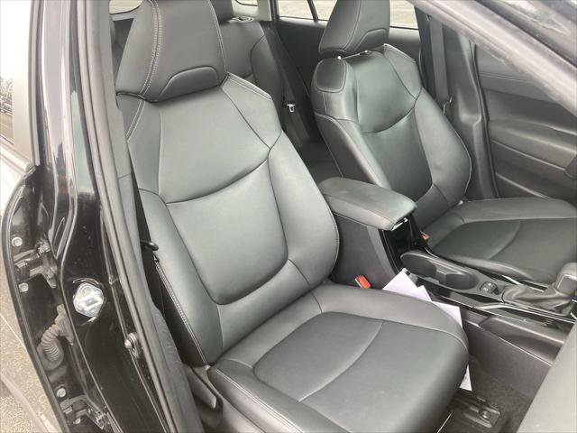 Certified 2022 Toyota Corolla Cross XLE w/ Convenience Package FWD image 28