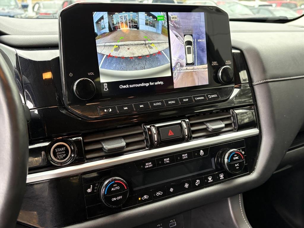 Certified 2024 Nissan Pathfinder SL image 11