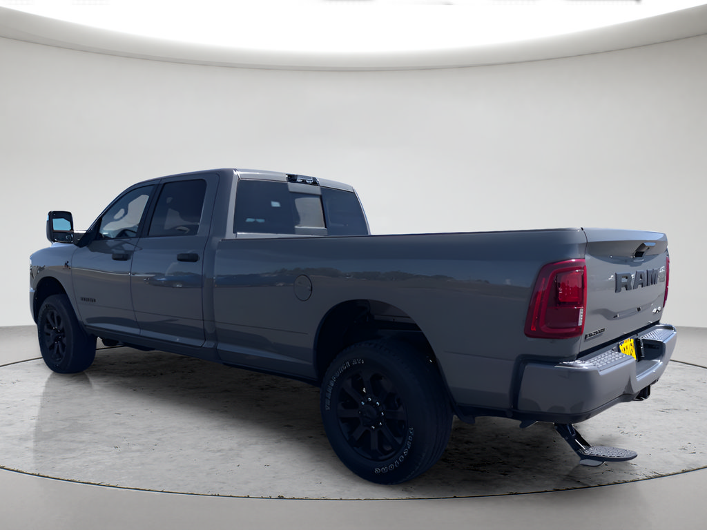 New 2026 RAM 2500 Big Horn AWD/4WD image 5