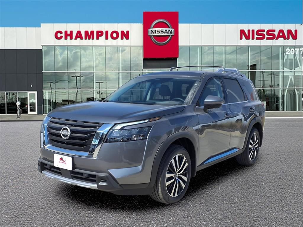 New 2025 Nissan Pathfinder Platinum w/ Cargo Package image 2