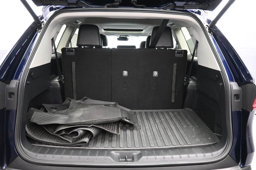 Certified 2025 Toyota Grand Highlander FWD image 23