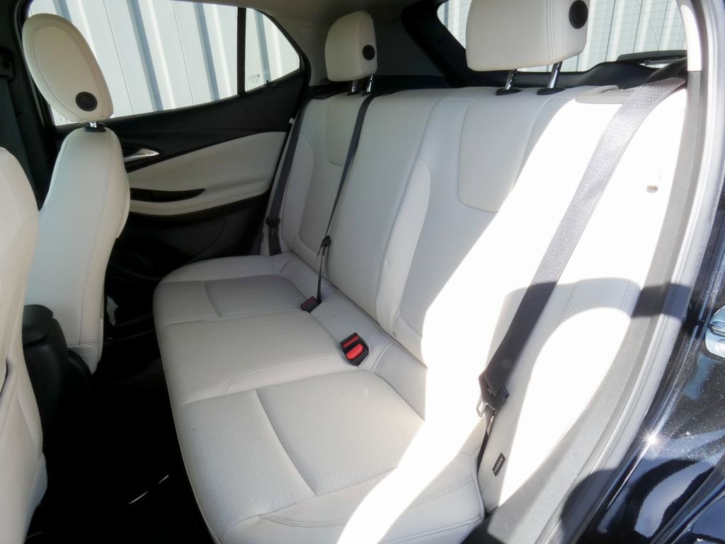 Used 2023 Buick Encore GX Preferred w/ Cold Weather Comfort Package FWD image 28