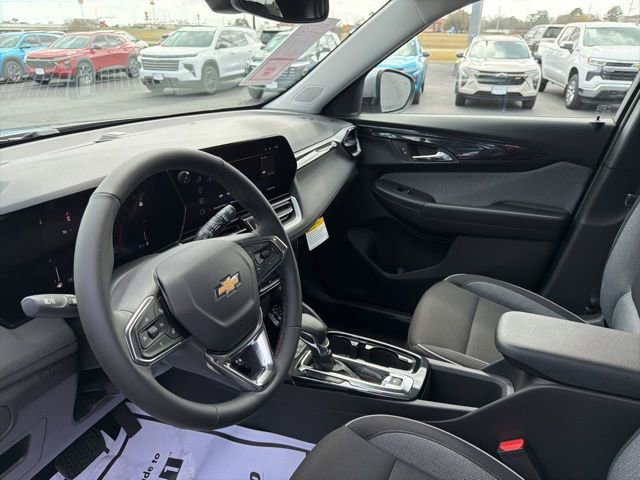 New 2026 Chevrolet TrailBlazer LT w/ Convenience Package FWD image 6