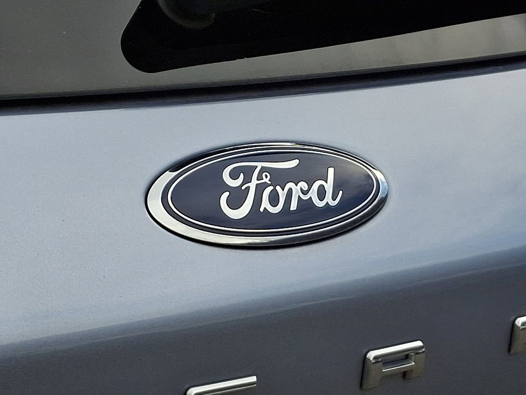 Certified 2022 Ford Escape SEL w/ Technology Package image 31