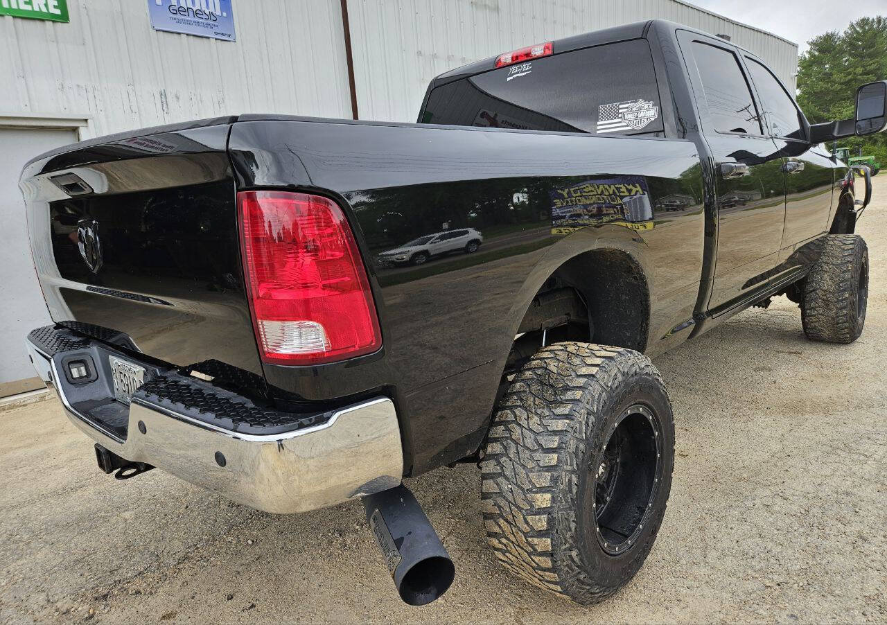 Used 2015 RAM 2500 Tradesman w/ Chrome Appearance Group AWD/4WD image 4