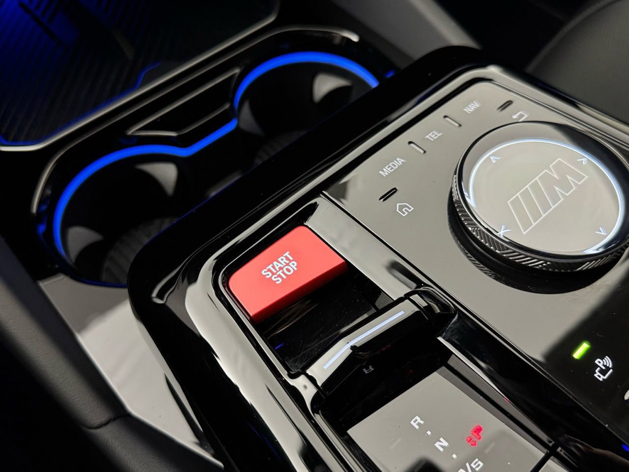 Used 2026 BMW M5 w/ Carbon Package image 24