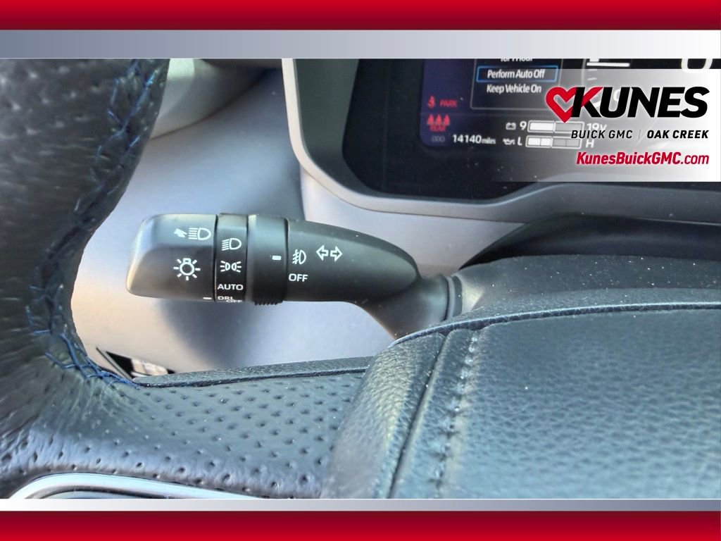 Used 2023 Toyota Tundra Platinum image 13