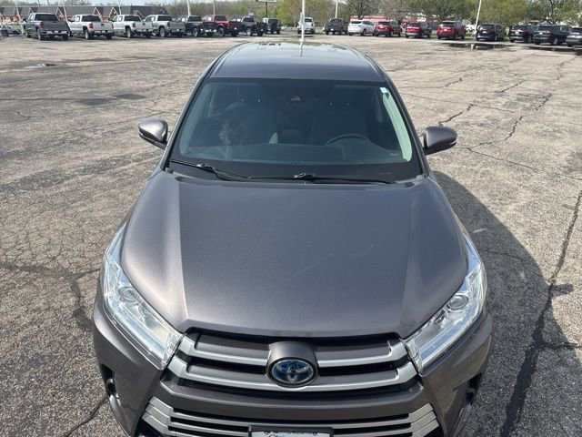 Used 2019 Toyota Highlander LE image 9