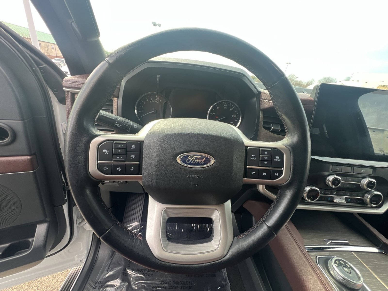 Certified 2023 Ford Expedition Limited image 16
