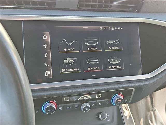 Used 2022 Audi Q3 2.0T Premium AWD/4WD image 14