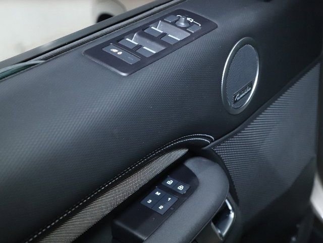 Certified 2023 Land Rover Discovery Metropolitan Edition AWD/4WD image 29