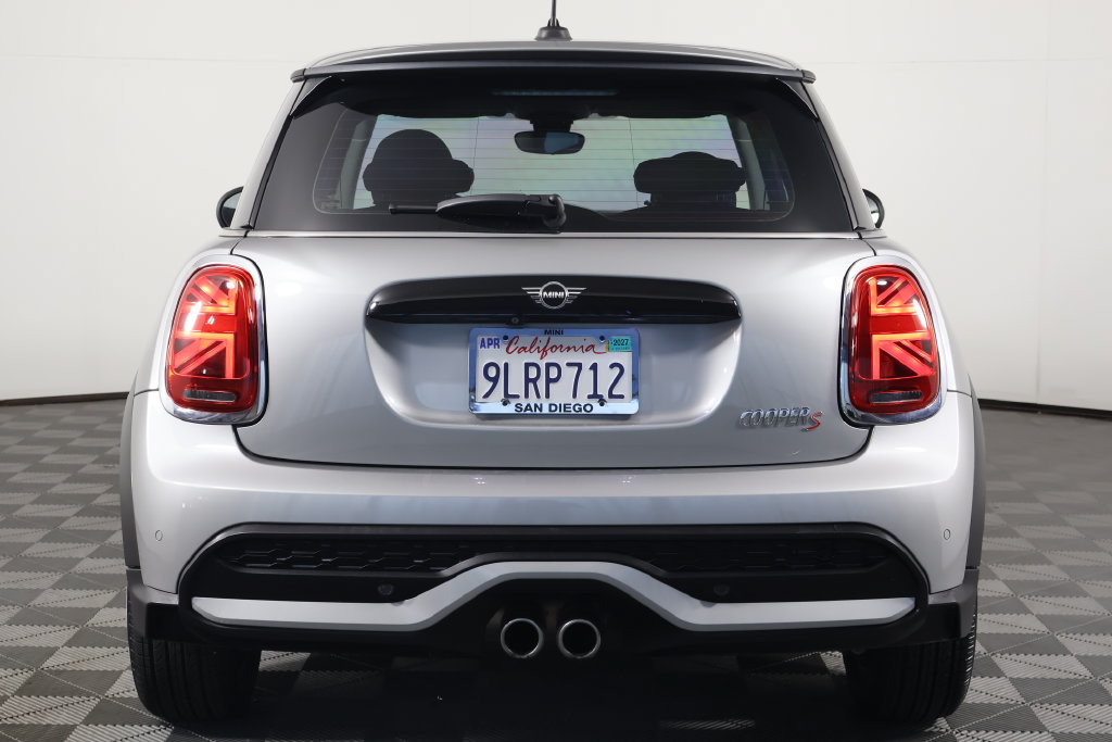 Used 2024 MINI Cooper S FWD image 5