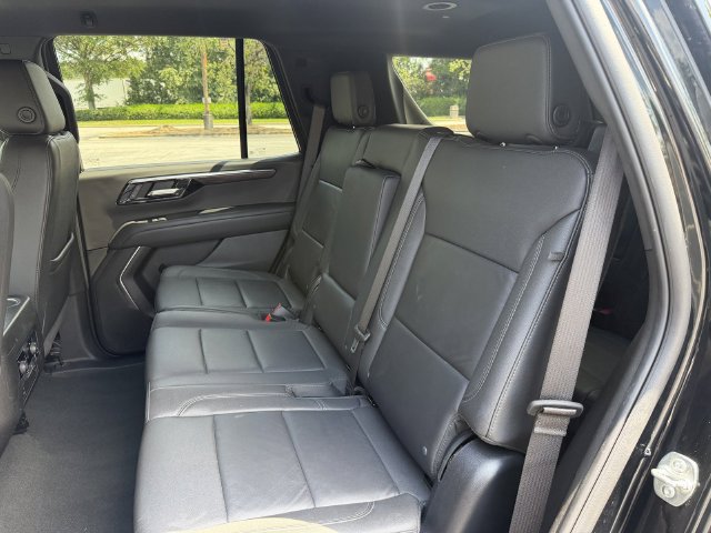 Used 2025 Chevrolet Tahoe LT AWD/4WD image 26