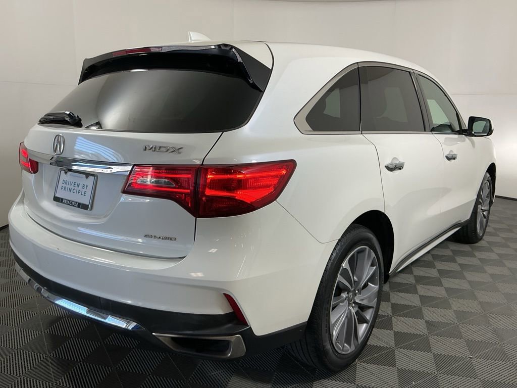 Used 2018 Acura MDX SH-AWD w/ Technology Package image 4