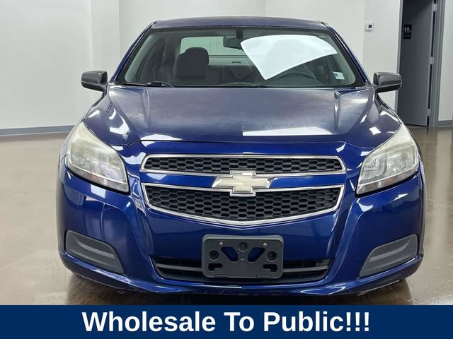 Used 2013 Chevrolet Malibu LS FWD video 2